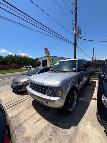 2004 Land Rover Range Rover — a typically priced live listing