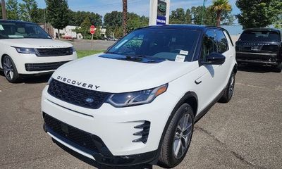 2026 Land Rover Discovery Sport Landmark