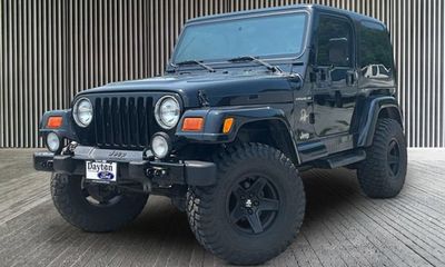 2002 Jeep Wrangler Sahara