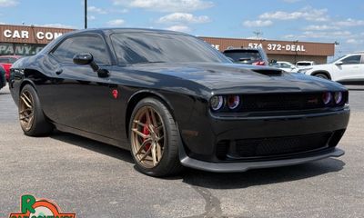 2015 Dodge Challenger SRT Hellcat