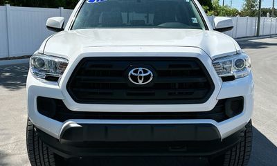 2017 Toyota Tacoma SR SR5