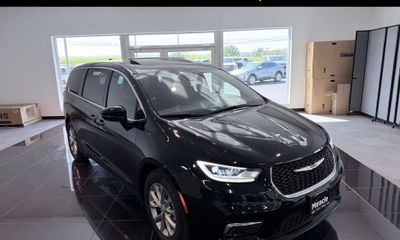 2026 Chrysler Pacifica Limited