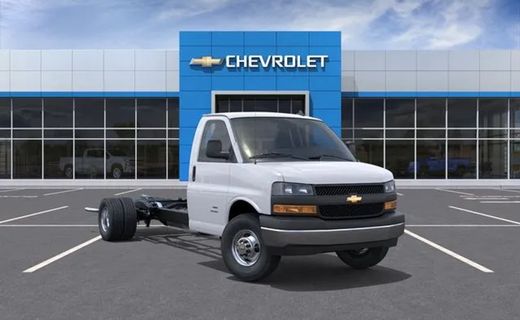 2026 Chevrolet Express 3500 Cutaway 177