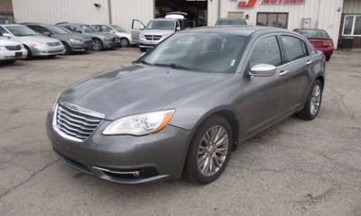 2012 Chrysler 200 Limited