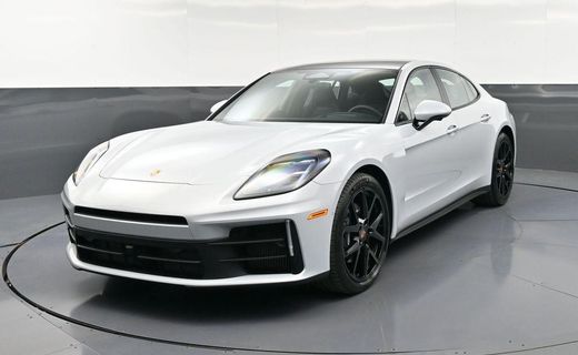 2026 Porsche Panamera
