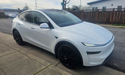 2026 Tesla Model Y Long Range