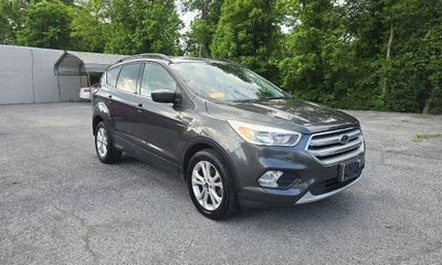 2018 Ford Escape SE