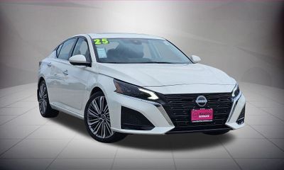 2025 Nissan Altima SL