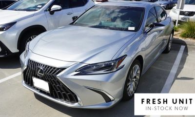 2023 Lexus ES 350 Ultra Luxury