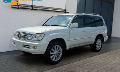 2001 Lexus LX 470