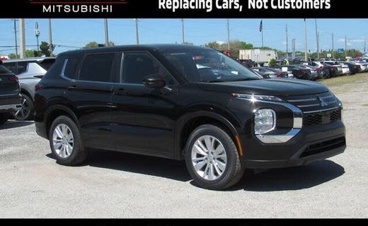 2026 Mitsubishi Outlander ES