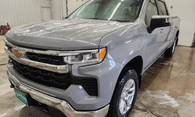2024 Chevrolet Silverado LT