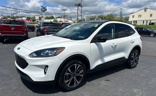 2022 Ford Escape SEL
