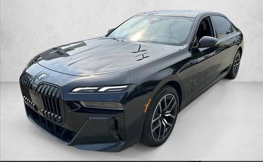 2024 BMW 740I