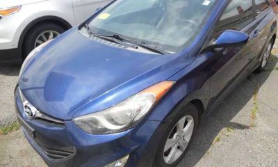 2013 Hyundai Elantra GLS Preferred Limited
