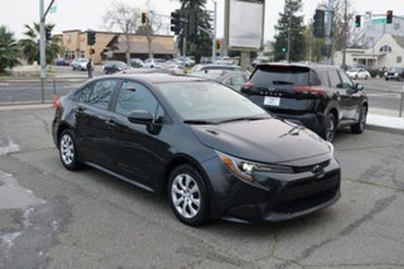 2021 Toyota Corolla — a typically priced live listing