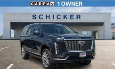2026 Cadillac Escalade Luxury