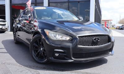 2014 Infiniti Q50 Premium