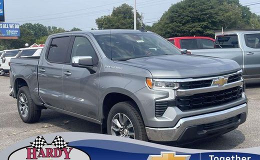 2026 Chevrolet Silverado LT