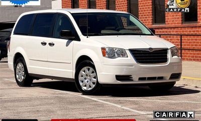 2008 Chrysler Town AND Country LX