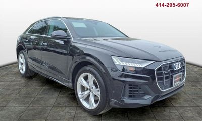 2023 Audi Q8 Quattro Premium