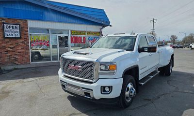 2017 GMC Sierra Denali