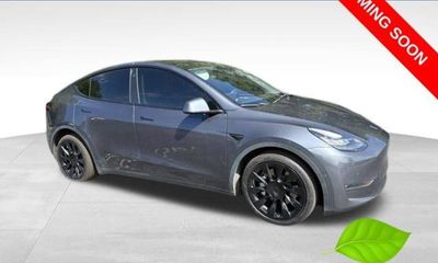 2022 Tesla Model Y Long Range