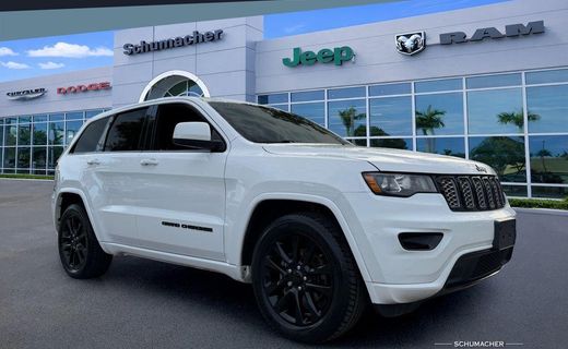 2019 Jeep Grand Cherokee Laredo
