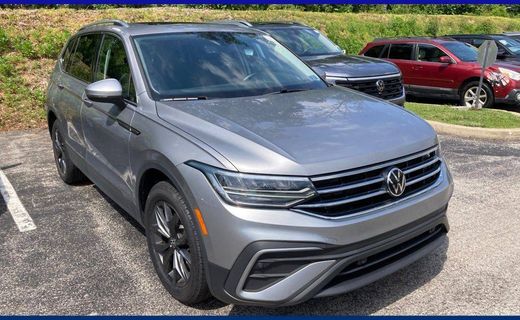 2023 Volkswagen Tiguan 4MOTION SE