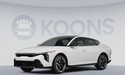 2026 Kia K4 GT Line