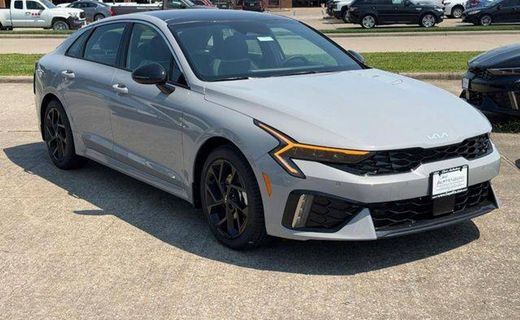 2026 Kia K5