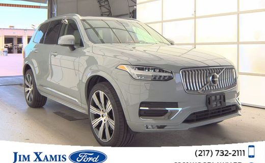 2025 Volvo XC90 Plus Bright