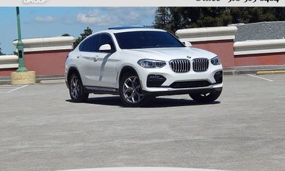 2020 BMW X4 xDrive30i