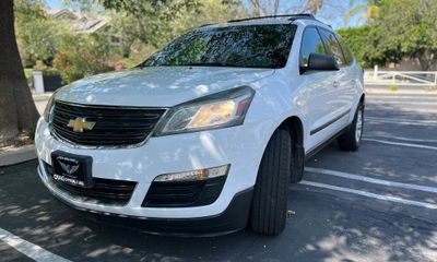 2016 Chevrolet Traverse LS