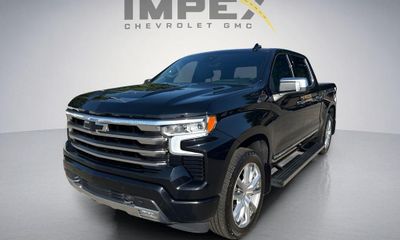 2023 Chevrolet Silverado High Country