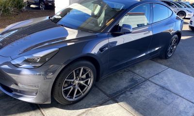 2021 Tesla Model 3 Standard Range Plus