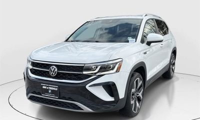 2022 Volkswagen Taos 4Motion SEL