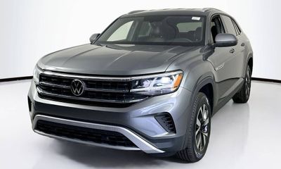 2023 Volkswagen Atlas Cross Sport SE