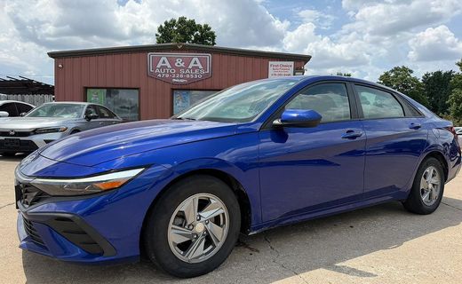 2024 Hyundai Elantra SE