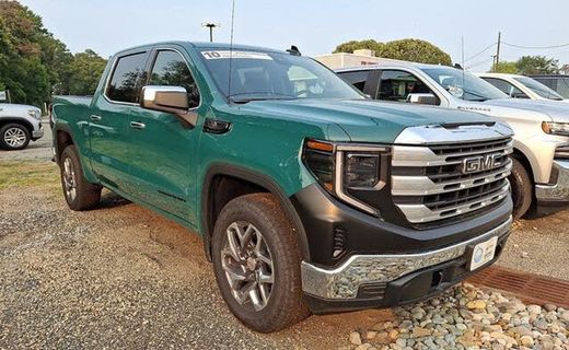 2026 GMC Sierra SLE