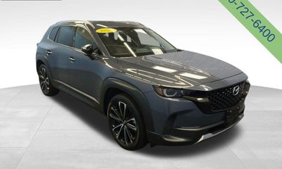 2024 Mazda CX-50 Premium Package