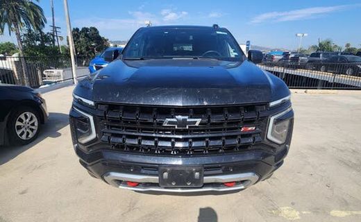 2025 Chevrolet Suburban Z71