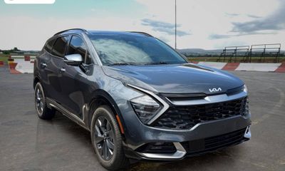 2023 Kia Sportage SX P