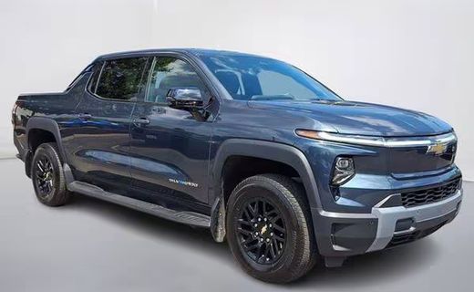 2025 Chevrolet Silverado LT