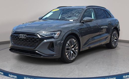 2024 Audi Q8 Prestige