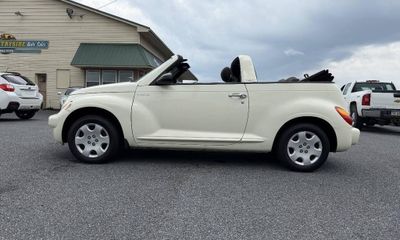 2005 Chrysler PT Cruiser Base