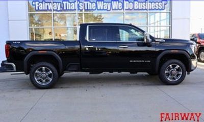 2026 GMC Sierra HD SLE