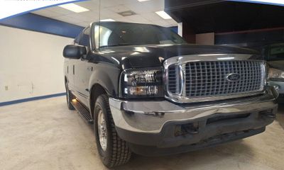 2003 Ford Excursion XLT