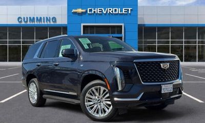 2025 Cadillac Escalade Premium Luxury