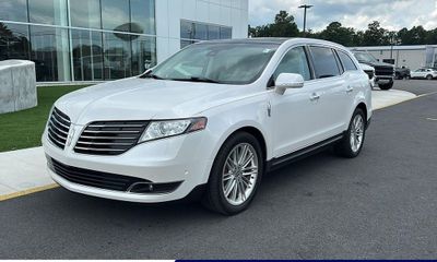 2019 Lincoln MKT Standard